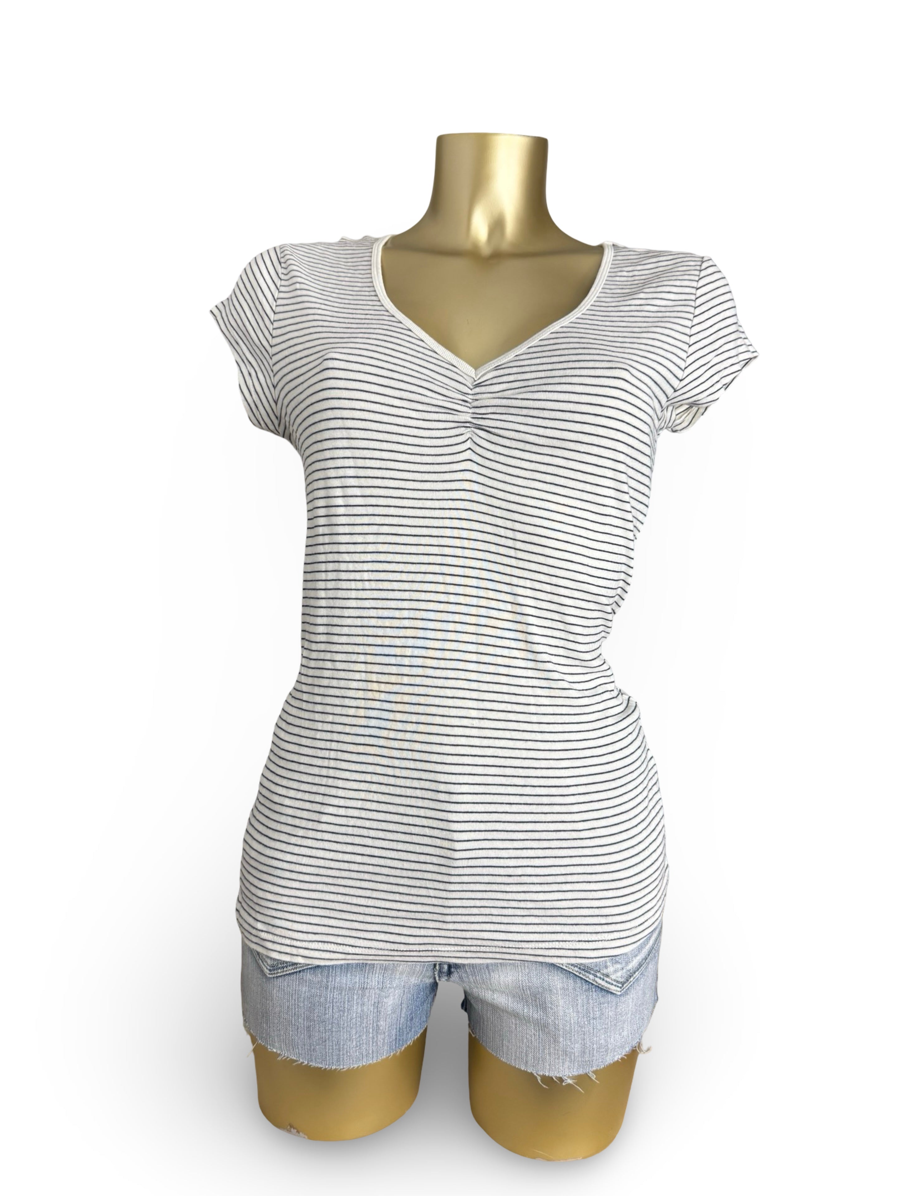 White striped cotton V neck tee (L)