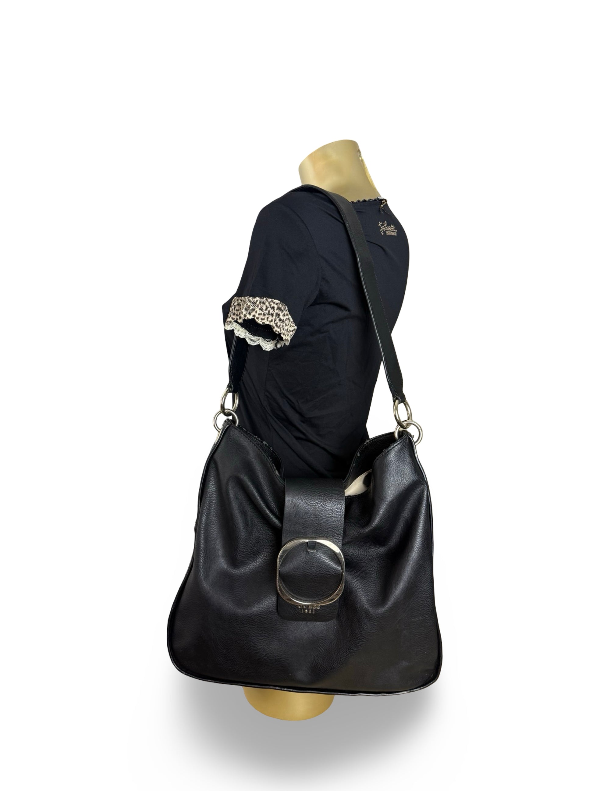 Black pvc leather gold buckle besace shoulder bag (30x32cm)