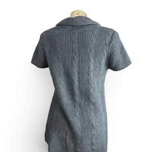 Grey shorts sleeves cardigan jumper (XL)