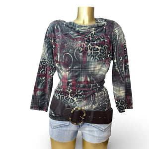 Black graphic fleece plunge neck long sleeves top (XL)