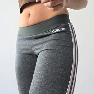 Grey low rise leggings (S/M)
