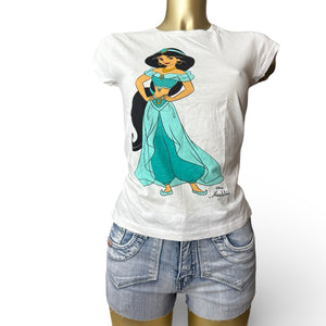 White 100% cotton Disney tee (M)