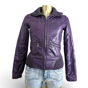 Purple tight fit puffer jacket (S)