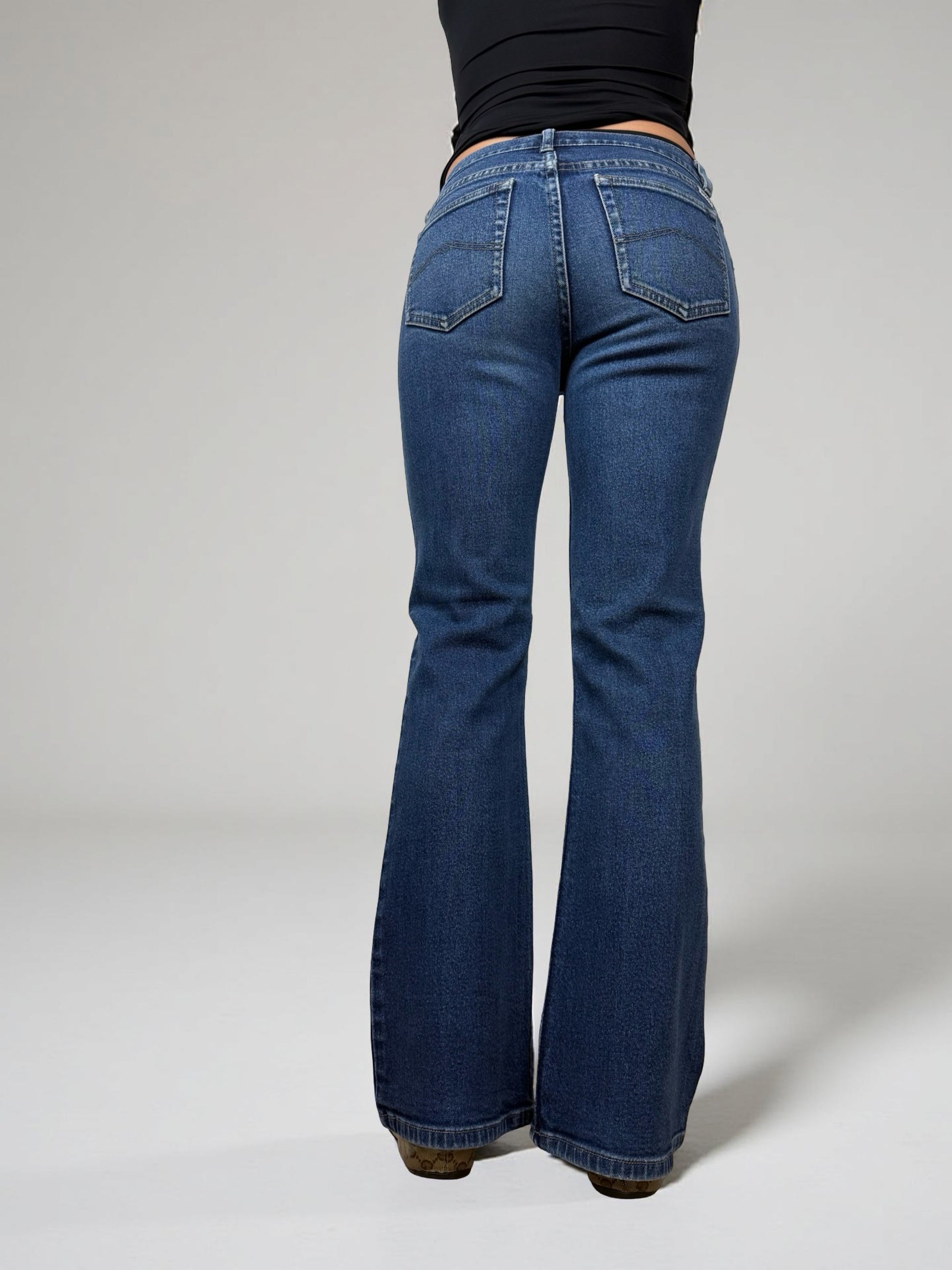Blue denim mid rise flared pants (S)