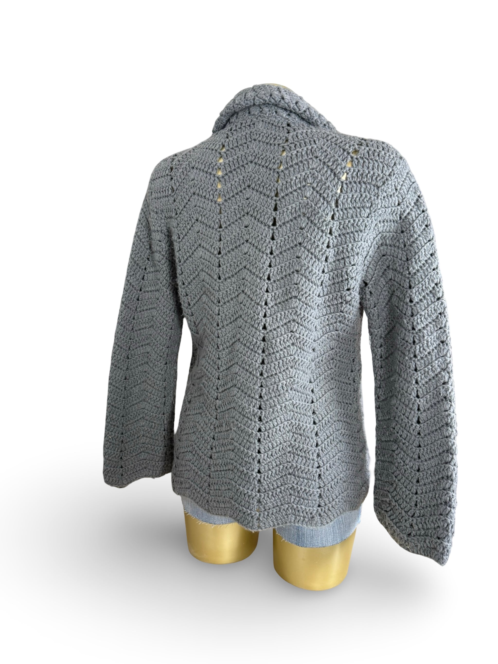 Grey crochet zip up jumper jacket (XL)