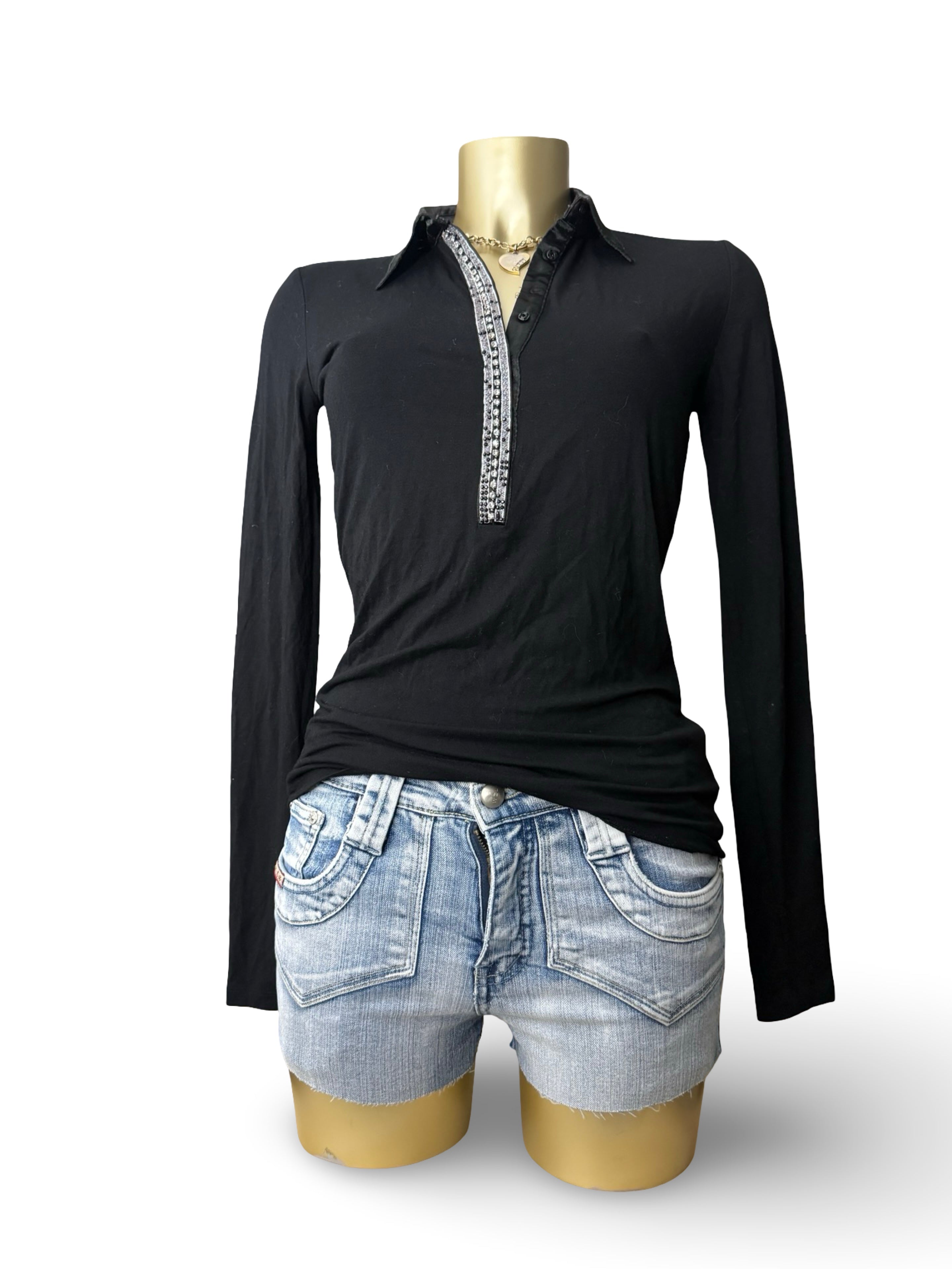 Black rhinestones detail tight fit long sleeves top (S/M)