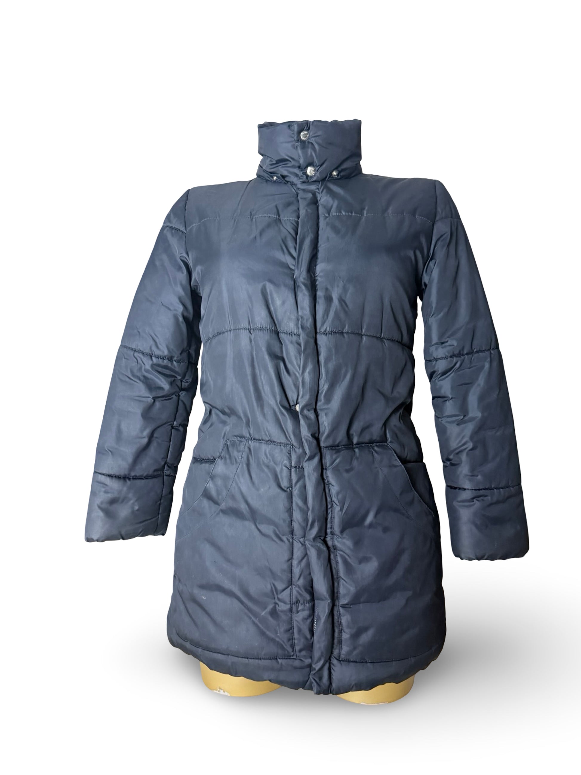 Black spell out logo puffer jacket (XS)